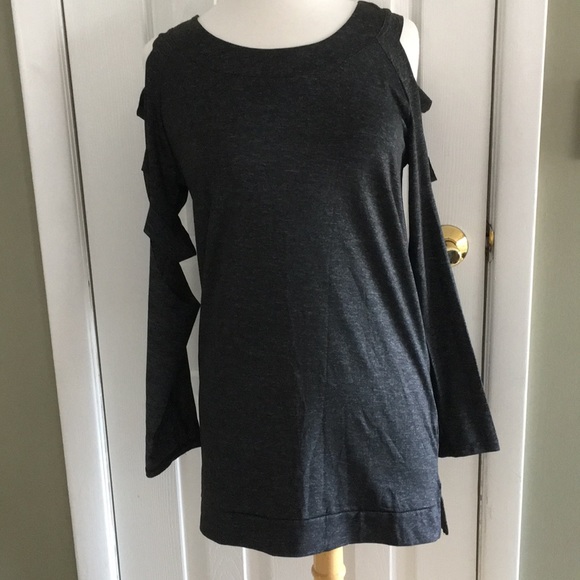 GUI HUA TIA CUTOUT SHIRT NWOT SIZE M - Picture 1 of 6